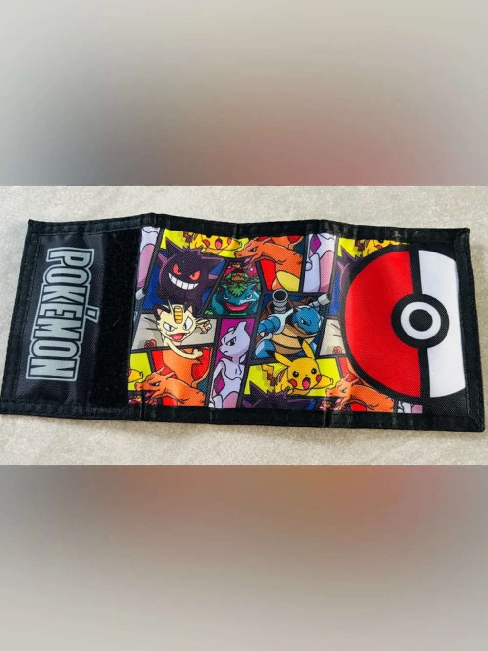 Bioworld Pokémon Trifold Wallet